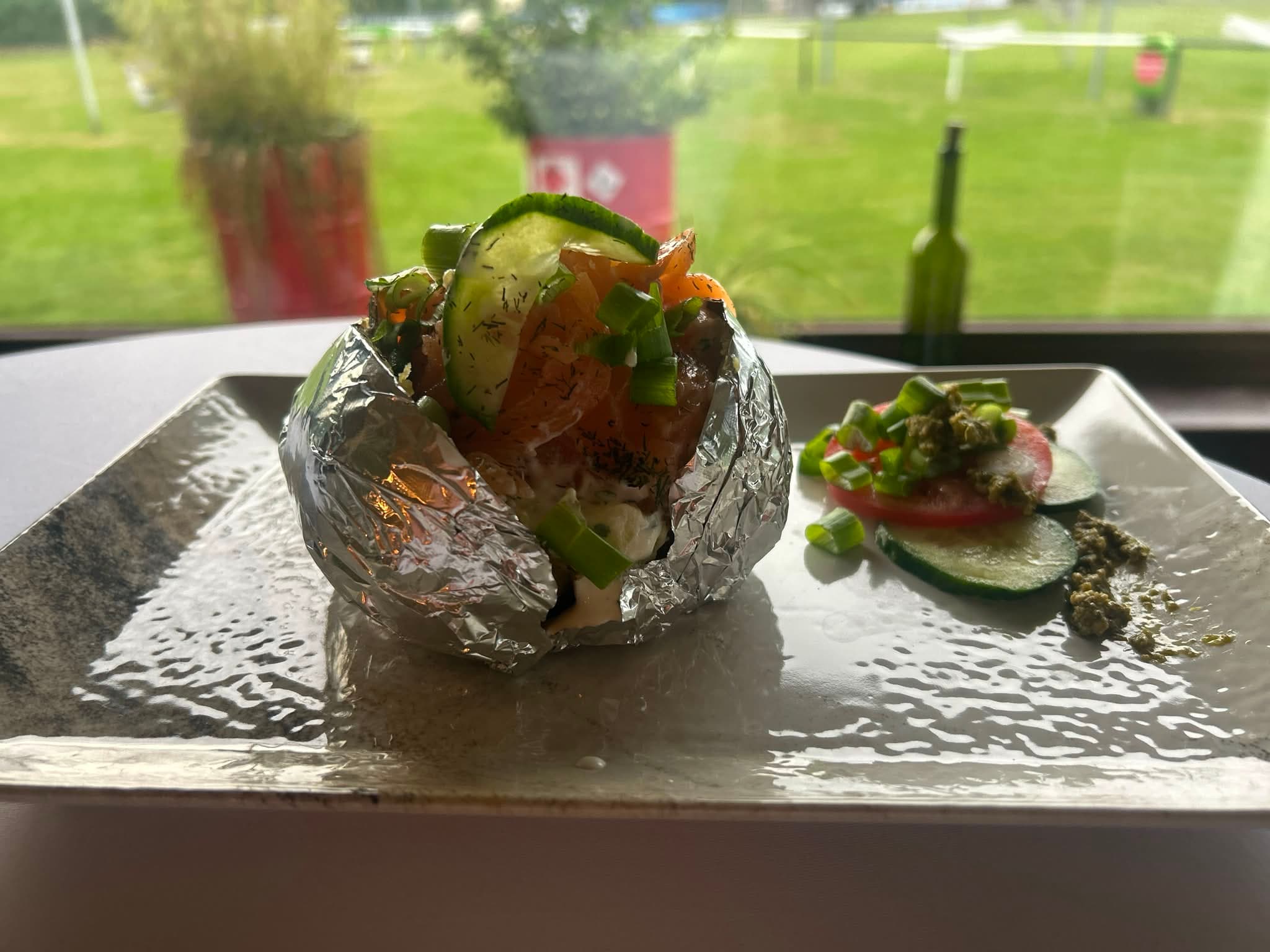Ofenkartoffel mit Lachs