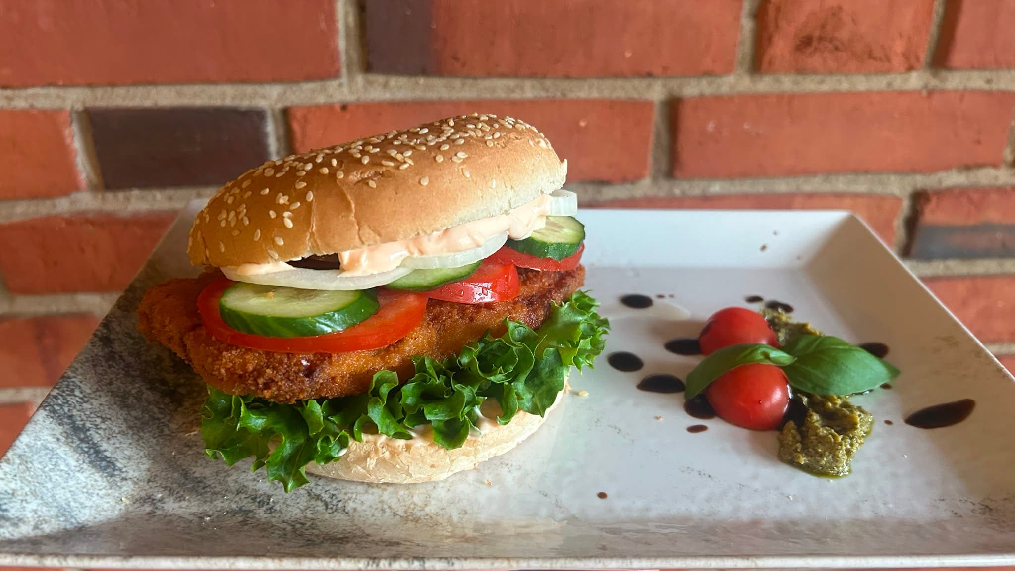 Hausgemachter Schnitzel-Burger